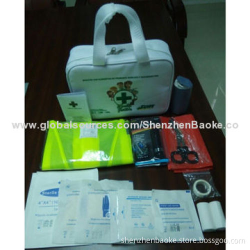 Car Emergency First-Aid Kits with Roadside Safety Tools for Uruguay Market